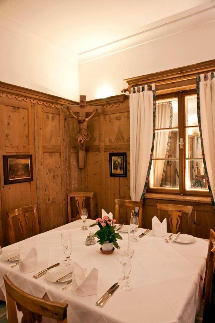 Hotel-Garni Stern - Bed & Breakfast & More Imst Exterior photo